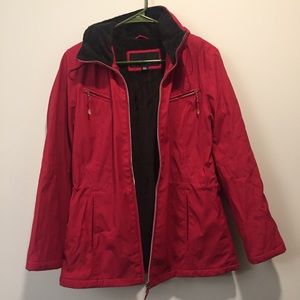 Weatherproof Rain Jacket Women's
